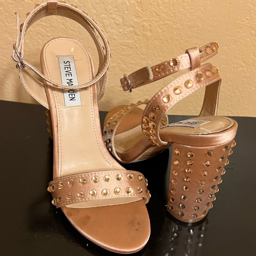 Bundle for @kimberlyrmorrow Steve Madden Pink Studded Satin Heels EUC